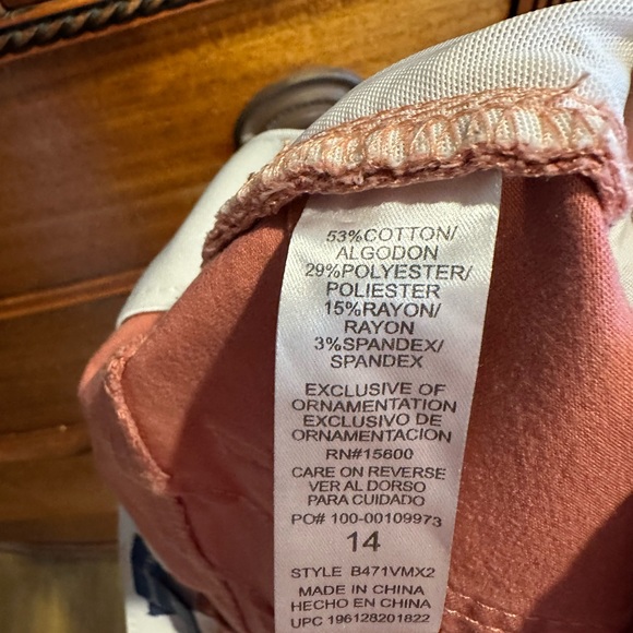 Democracy shorts - Picture 3 of 7